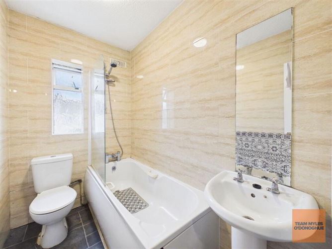Photo 16 of 23 — 78 Huntstown Wood, Huntstown, Mulhuddart, Dublin