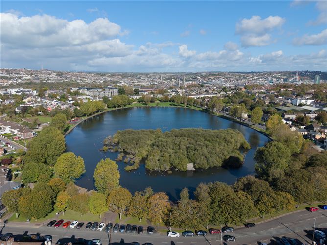 Ard Righ, Saint Helens Court, Glasheen Road, Cork