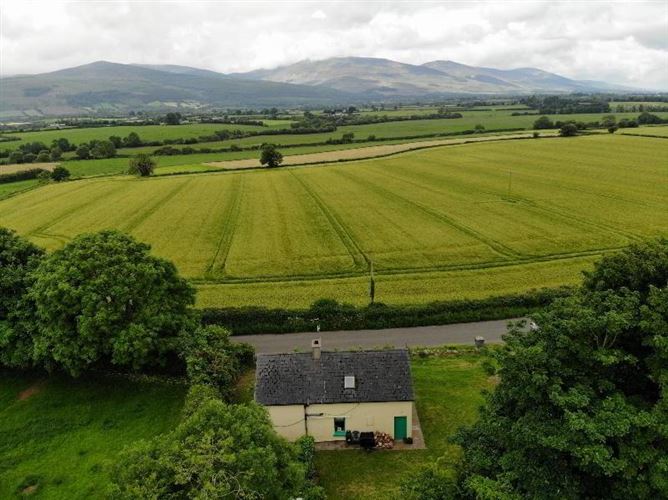 Corrabella, Newcastle, Clonmel, Tipperary