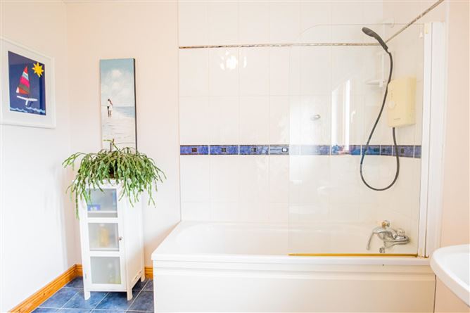 8 Sandylane, Ballymoney, Co. Wexford
