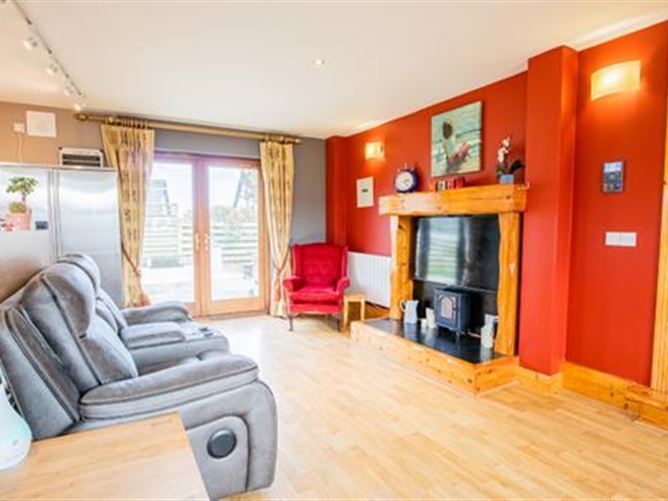 8 Sandylane, Ballymoney, Co. Wexford