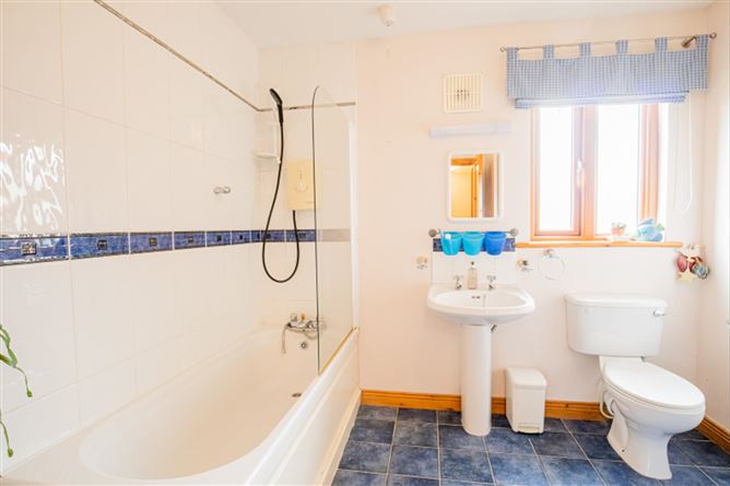 8 Sandylane, Ballymoney, Co. Wexford