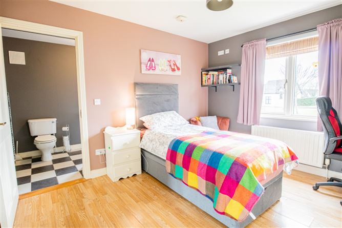 8 Sandylane, Ballymoney, Co. Wexford