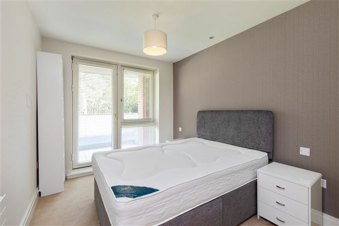 43 Shrewsbury Square, Sandymount Avenue, Ballsbridge, Dublin 4