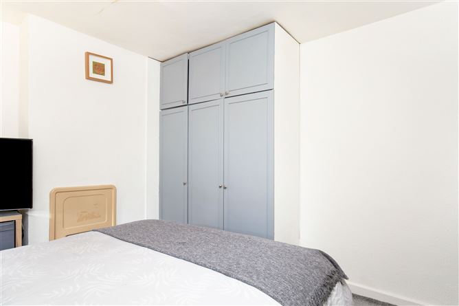 98 Beech Hill Drive, Donnybrook, Dublin 4