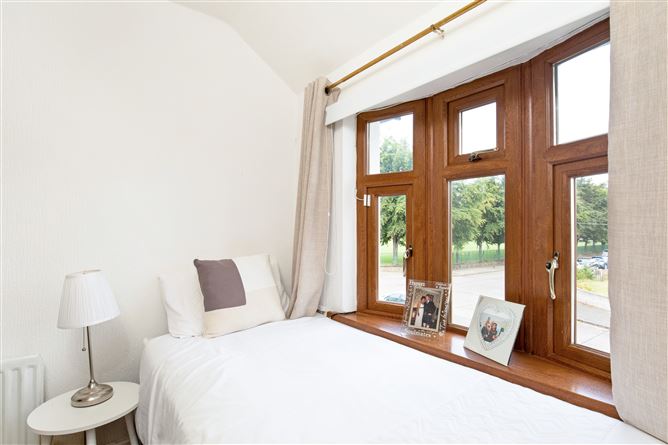 98 Beech Hill Drive, Donnybrook, Dublin 4