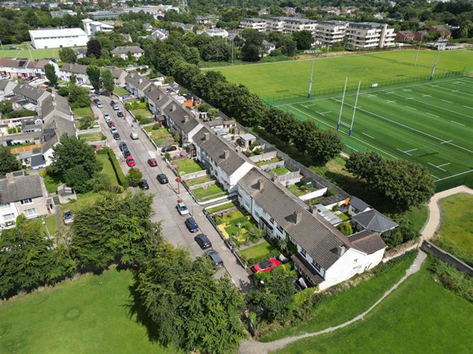 98 Beech Hill Drive, Donnybrook, Dublin 4