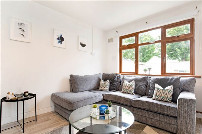 98 Beech Hill Drive, Donnybrook, Dublin 4