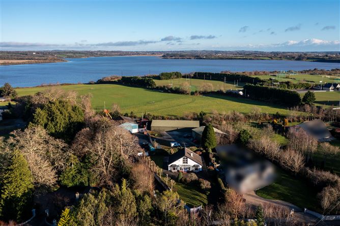 Avalon, Park, Wexford Town, Wexford