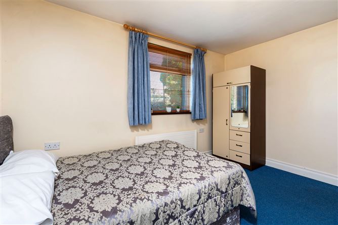 Avalon, Park, Wexford Town, Wexford