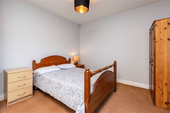 Avalon, Park, Wexford Town, Wexford