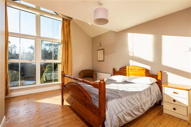 Avalon, Park, Wexford Town, Wexford