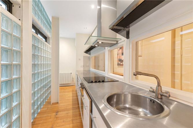 Apartment B, 116 Grafton Street, Dublin 2