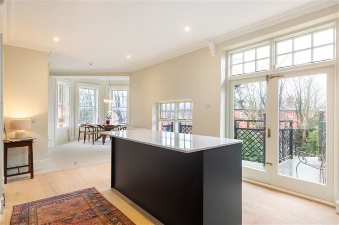 10/11 Raglan Court, Raglan Road, Dublin 4