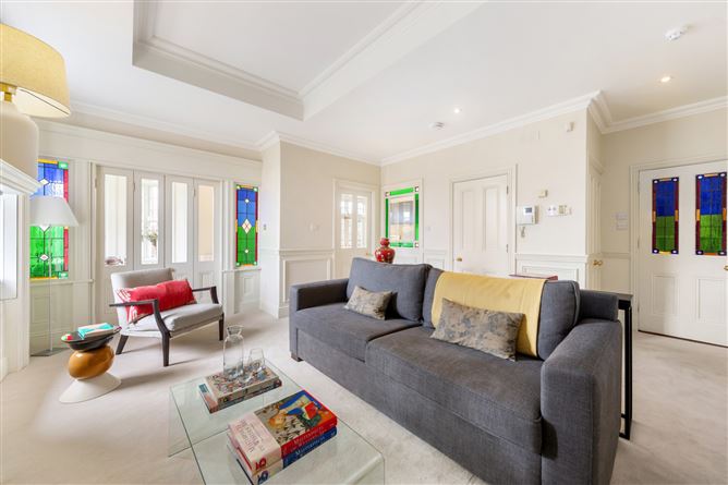 10/11 Raglan Court, Raglan Road, Dublin 4