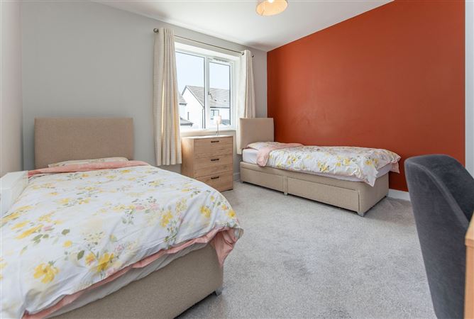 31 An Fuaran, Oranmore, Galway