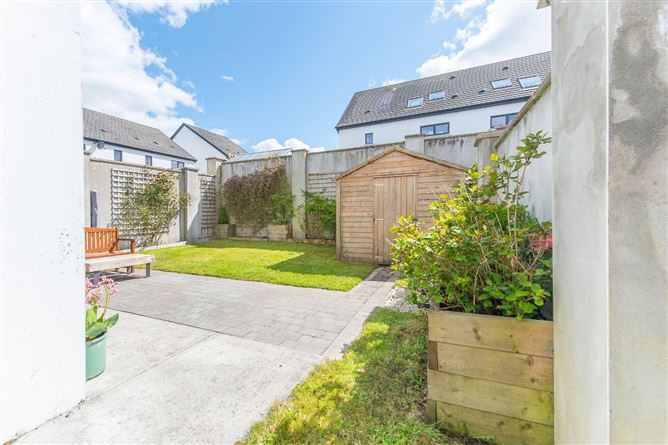 31 An Fuaran, Oranmore, Galway