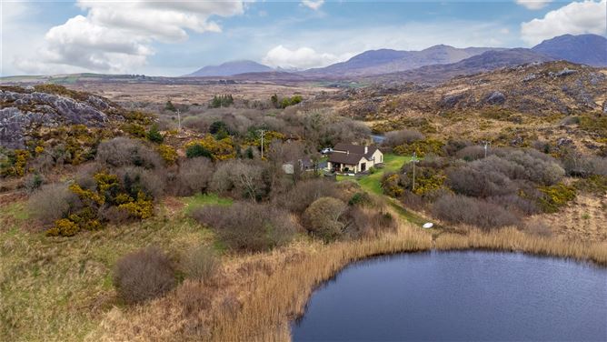 Lake Cottage, Dawros More, Letterfrack, Connemara, Co. Galway.