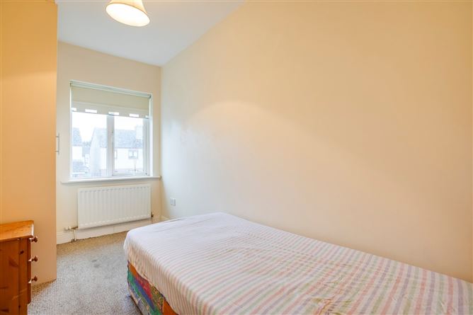 2 Walkinstown Mews, Walkinstown Close, Dublin 12