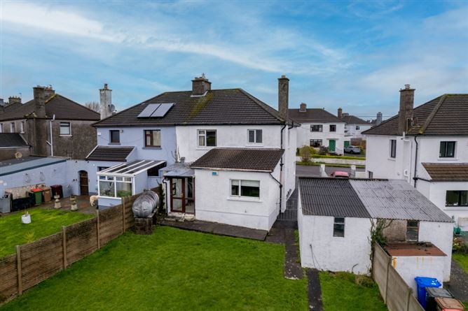 98 Earlwood Estate, The Lough, Cork City