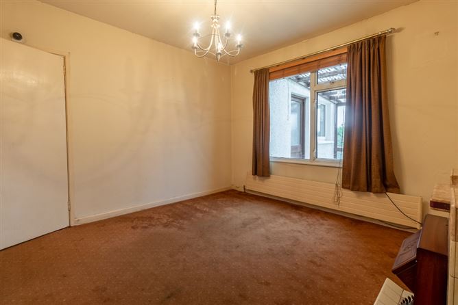 98 Earlwood Estate, The Lough, Cork City