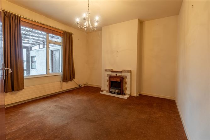 98 Earlwood Estate, The Lough, Cork City