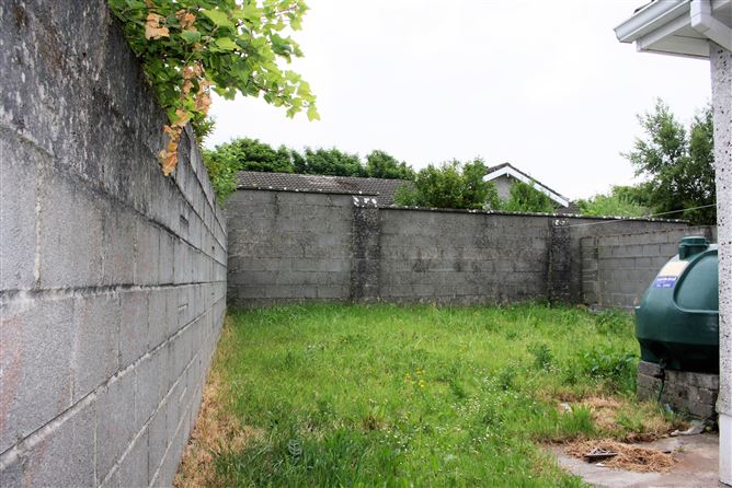 19 Carraig Gael, Galway Road,  Loughrea, Co Galway, Loughrea, Galway