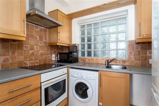 13 Malton House, Custom House Square Mayor Street Lower, DUBLIN 1
