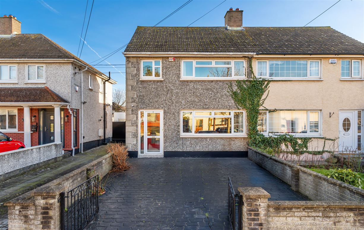 7 Shanliss Way, Santry, Dublin 9