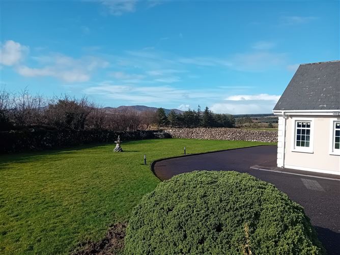 Gortatlea Mastergeehy, Waterville, Kerry