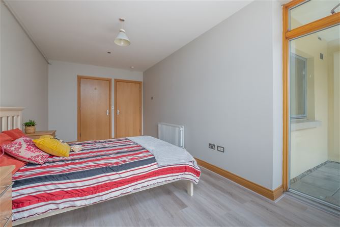 15 Oak House, Carrickmines Green, Carrickmines, Dublin 18