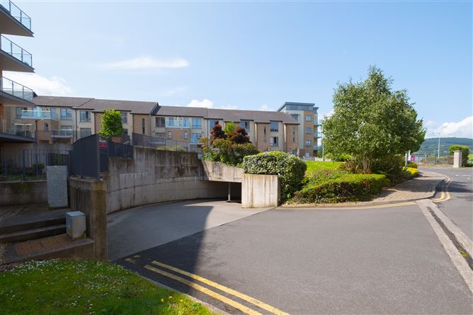15 Oak House, Carrickmines Green, Carrickmines, Dublin 18