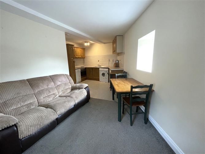 Apt 2 Barracks Yard, James Street, Westport, Co. Mayo