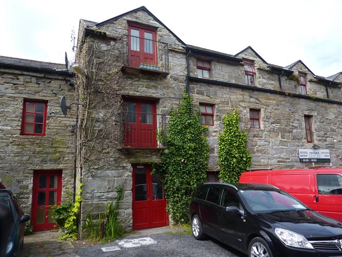 Apt 2 Barracks Yard, James Street, Westport, Co. Mayo