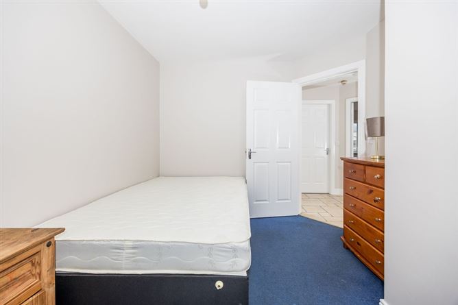 3 Meadow Court, Main Street, Ratoath, Co. Meath. 