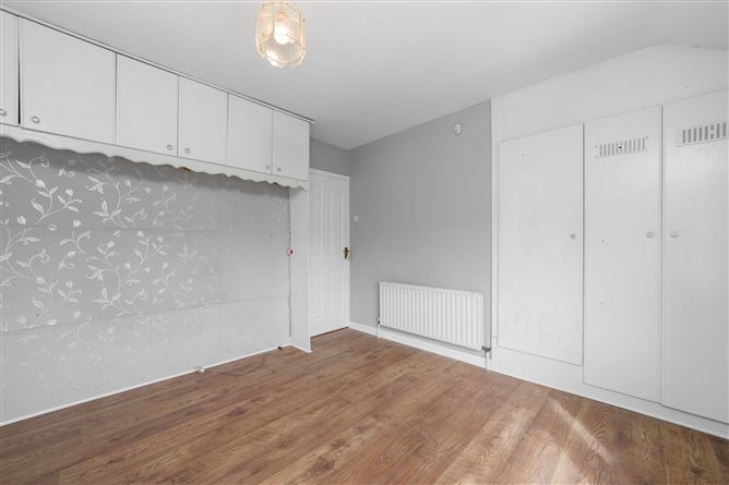 138 Mellowes Avenue, Finglas, Dublin 11.