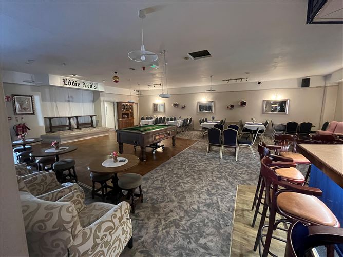 Monivea Village, Monivea, Co.Galway