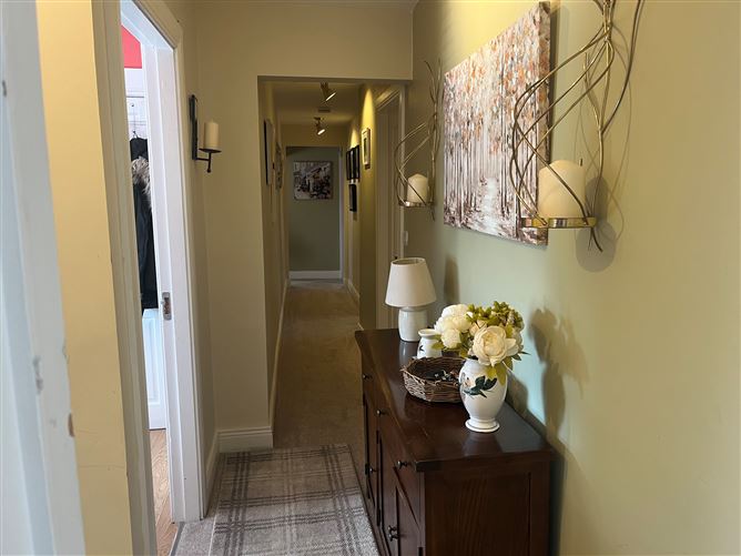 Monivea Village, Monivea, Co.Galway