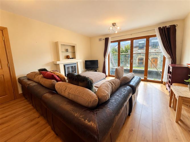 60 Mill Falls, Collooney, Sligo