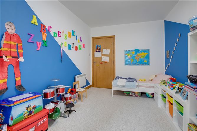 53 Granitefield Manor, Rochestown Avenue, Dun Laoghaire, County Dublin