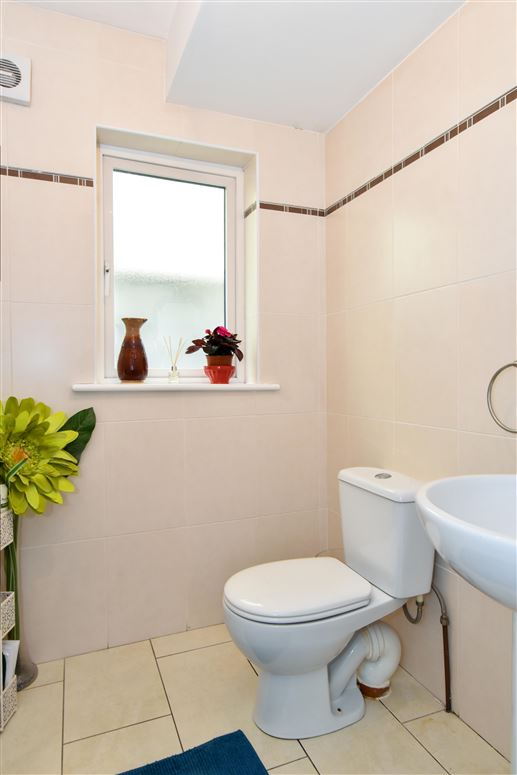 36 Cuirt Na hAbhainn, Claregalway, Galway 36 Cuirt Na hAbhainn, Claregalway, Galway