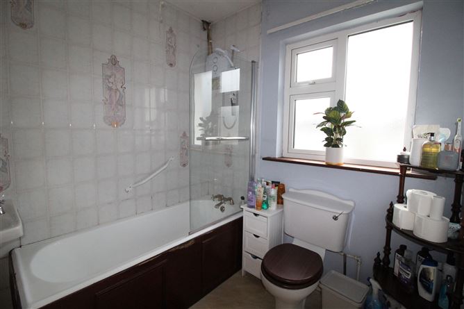 10 Castleknock, Ballincollig, Cork