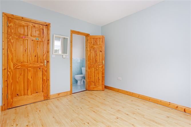 Hillcrest, Ballintine, Kilmeage, Kildare