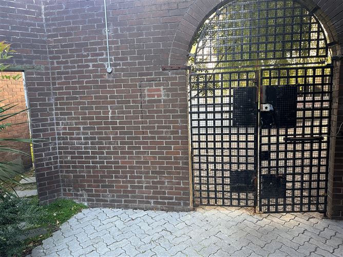 Apartment 9, St Stephens, Leeson Lane, South City Centre, Dublin 2