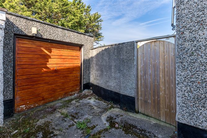 10 Shanliss Way, Santry, Dublin 9