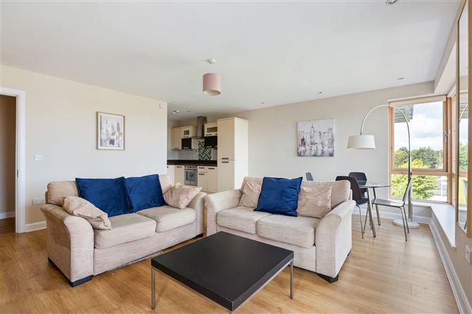 15 Ely Hall, Hazelbrook Square, Whitehall Road, Churchtown,   Dublin 14