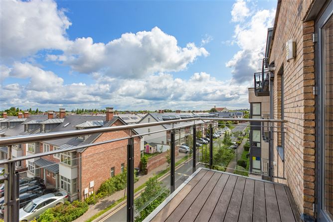 15 Ely Hall, Hazelbrook Square, Whitehall Road, Churchtown,   Dublin 14