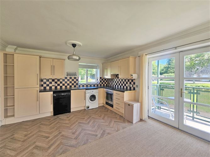 16 Bell Harbour, Monasterevin, Kildare