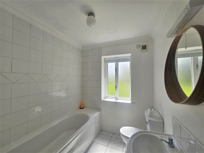16 Bell Harbour, Monasterevin, Kildare