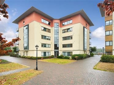 30 Westcourtyard,Tullyvale, Cabinteely,   Dublin 18